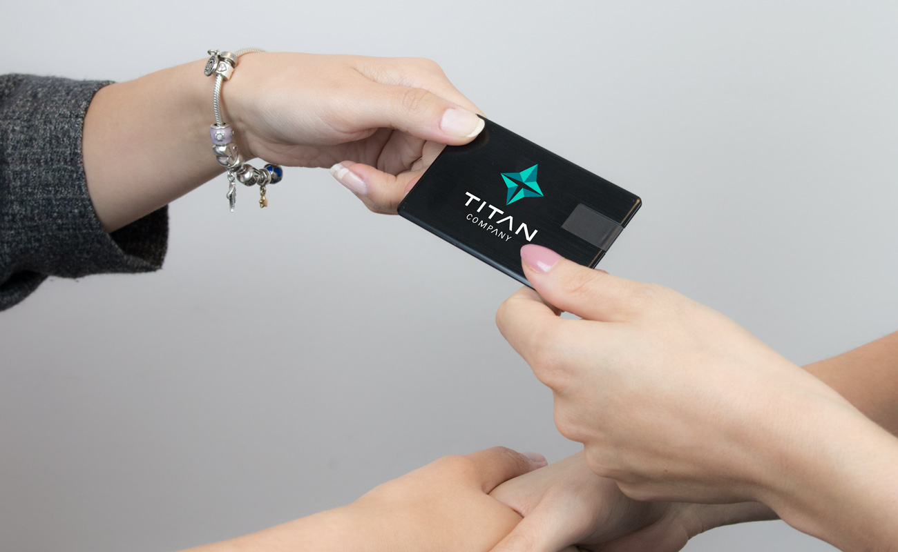 Alloy - Business Card USB gallery thumbnail