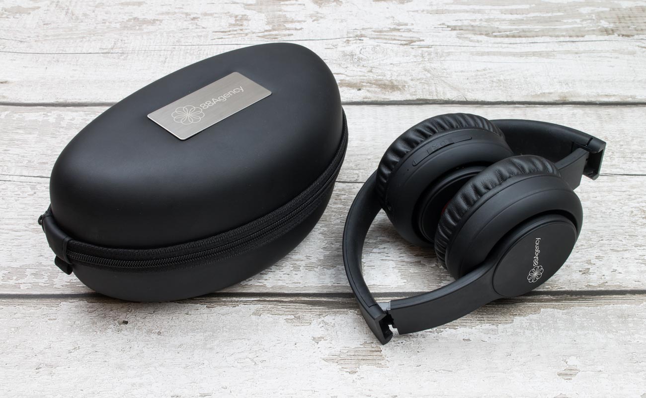 Mambo - Business Headphones gallery thumbnail