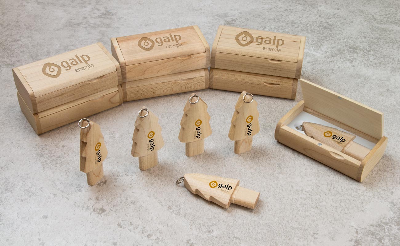 Tree - Custom USB gallery thumbnail